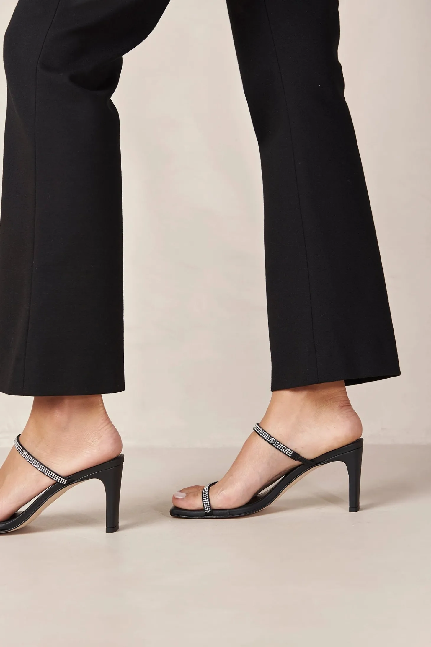 Alohas Cannes Heel Glow Black