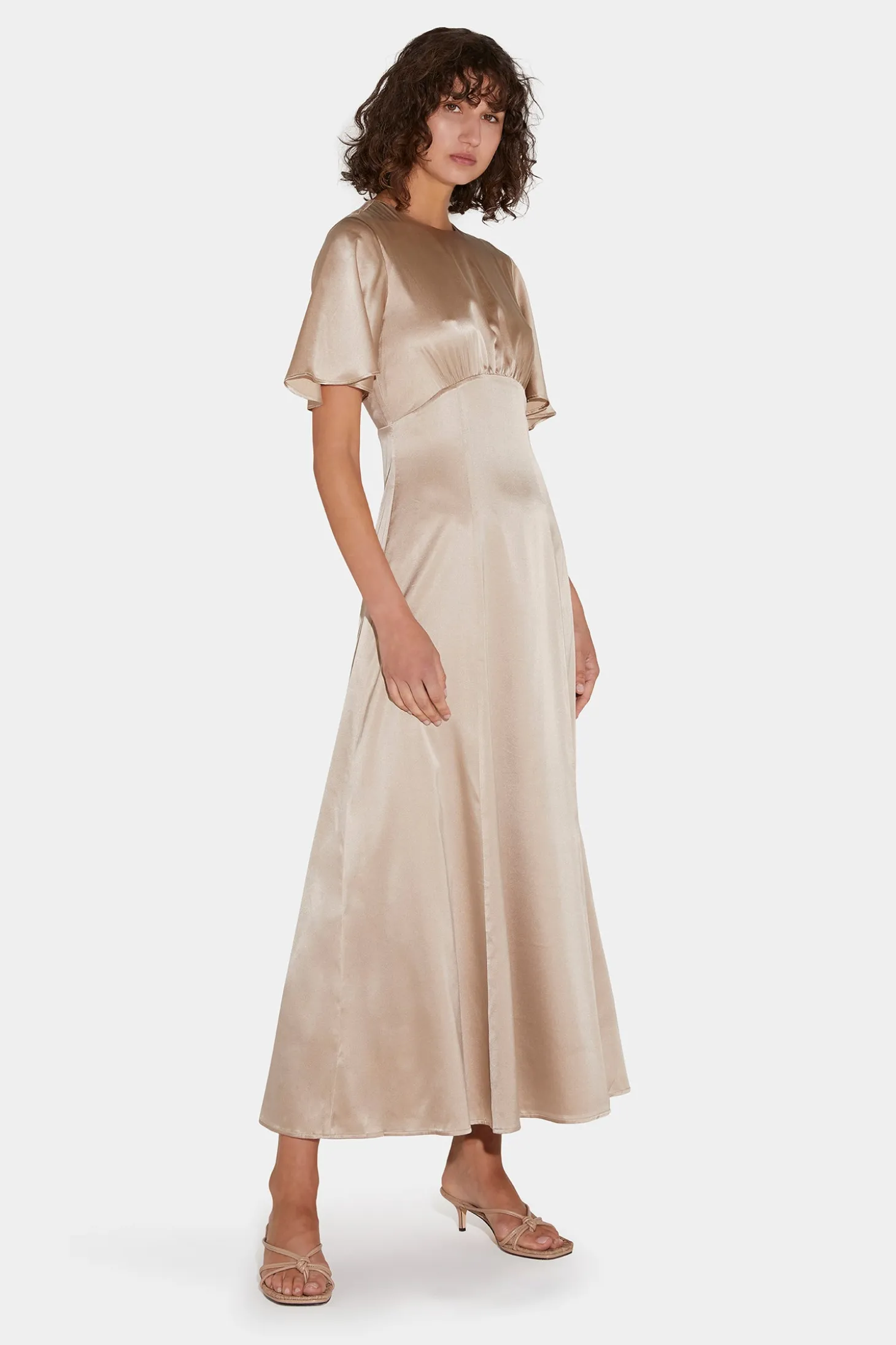 Amber Dress Almond