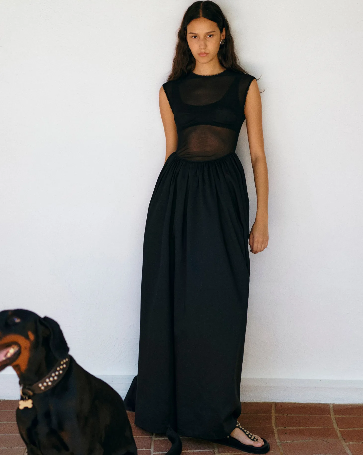 Anya Gown Black