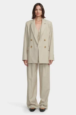Classico Blazer Sandstone