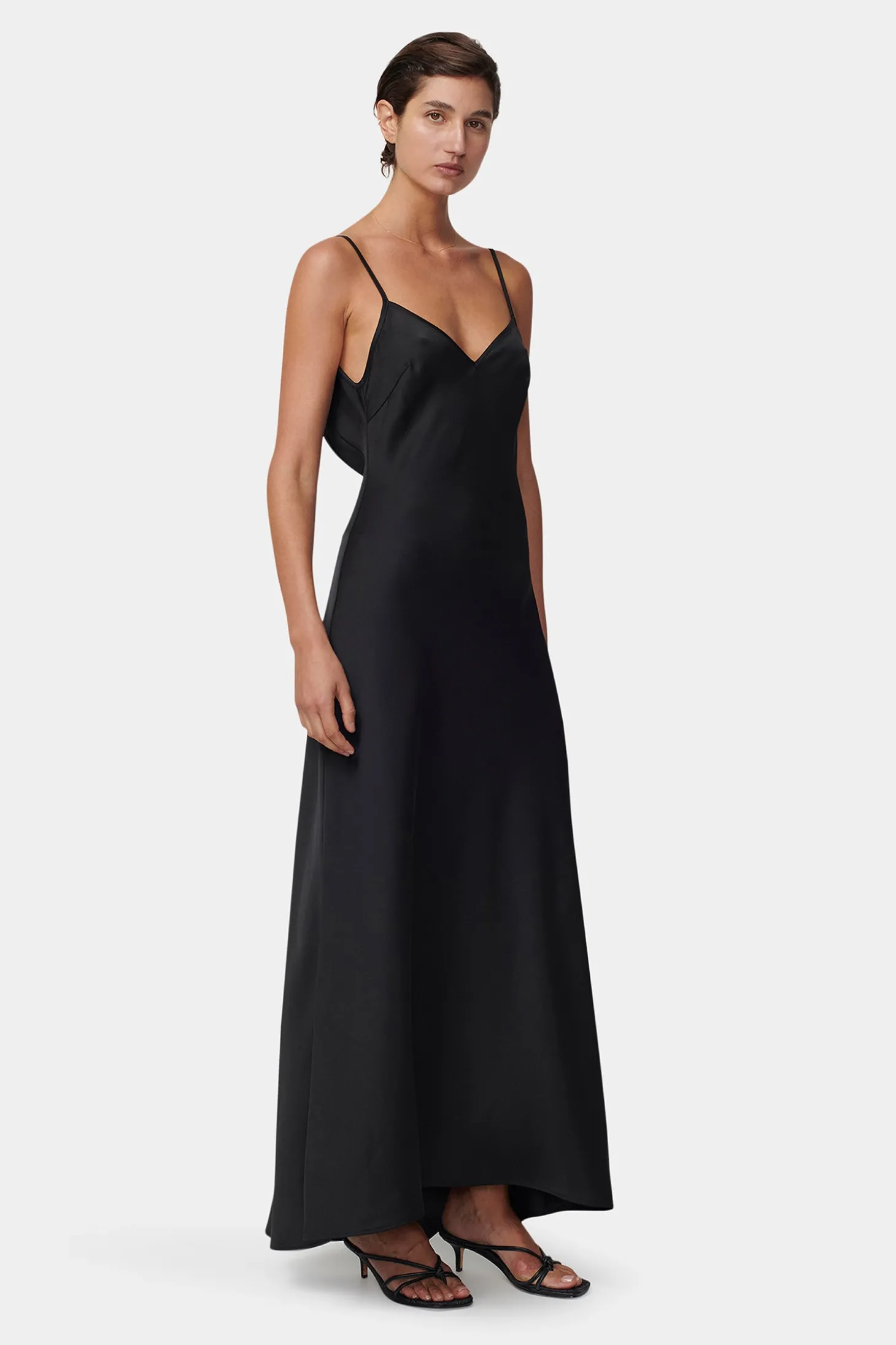 Essential Slip Black