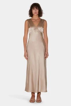 Jessa Dress Almond