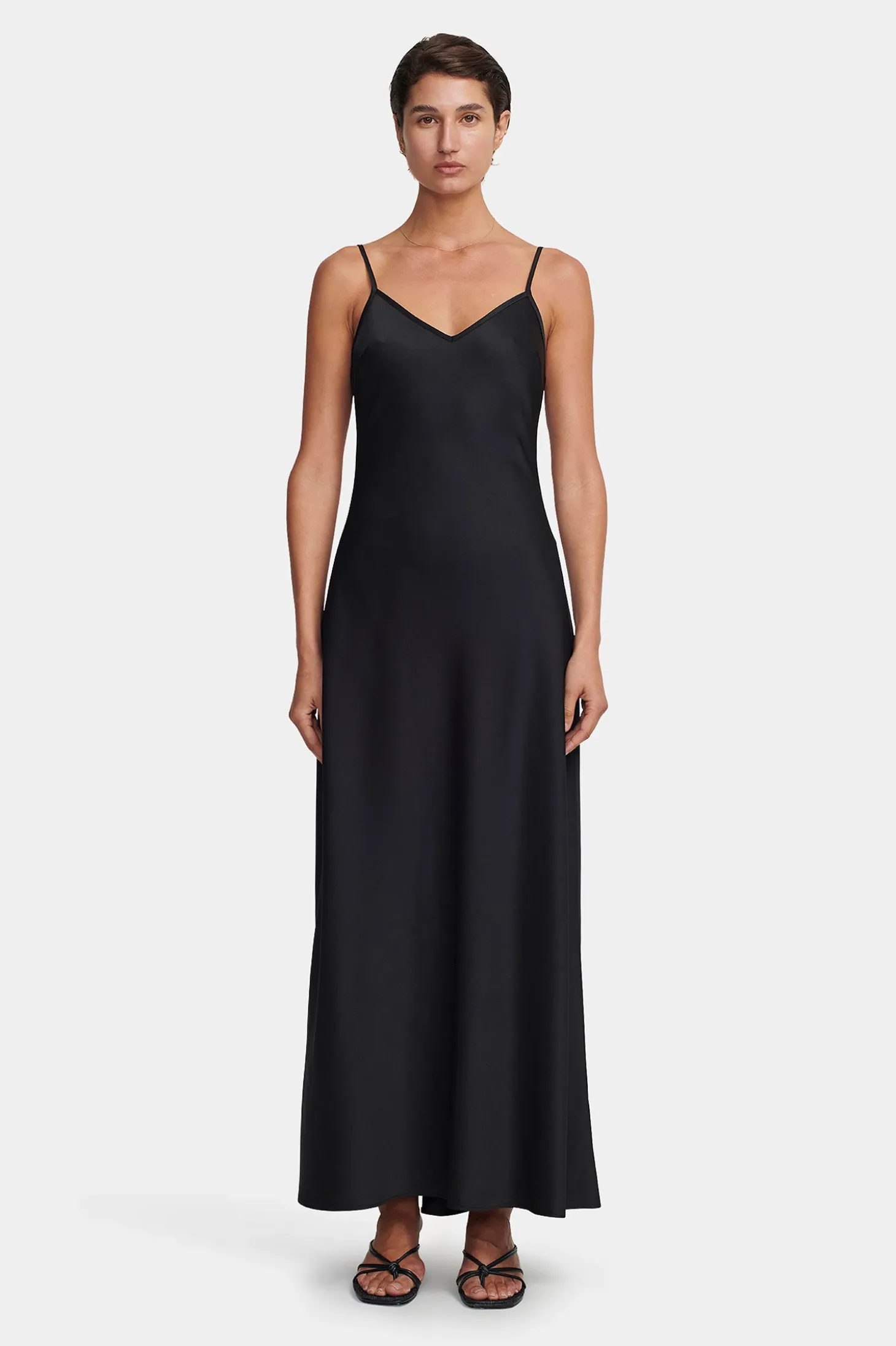 Timeless Slip Black