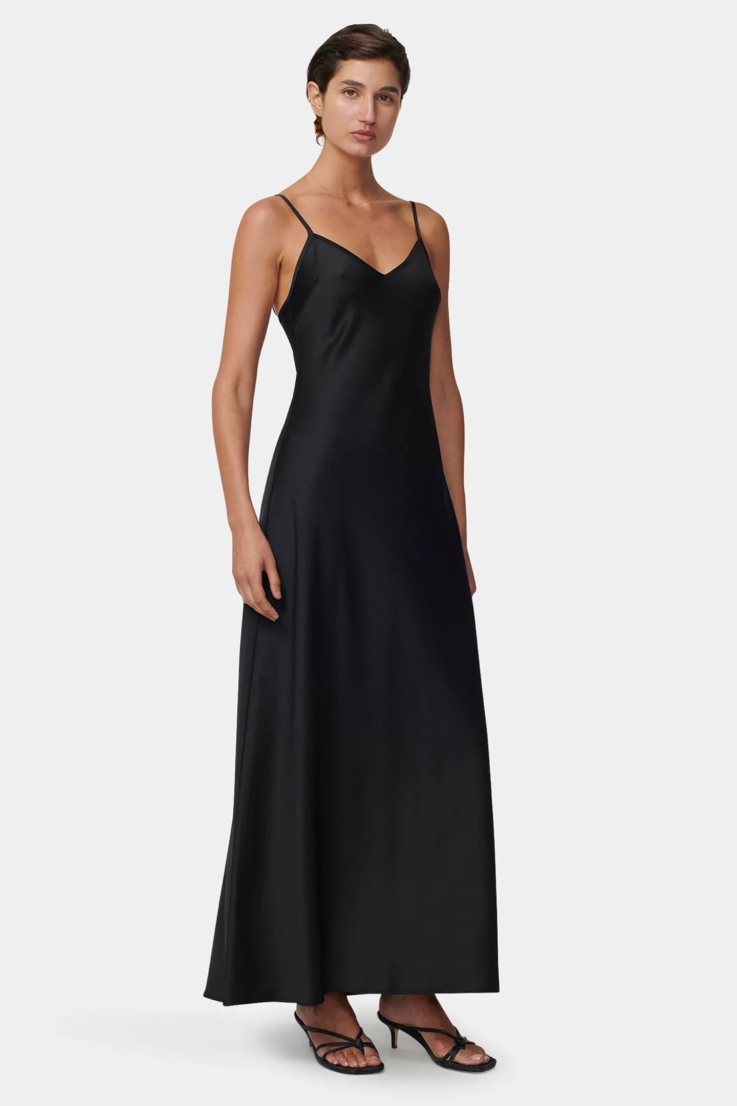 Timeless Slip Black