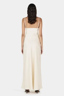 Timeless Slip Cream